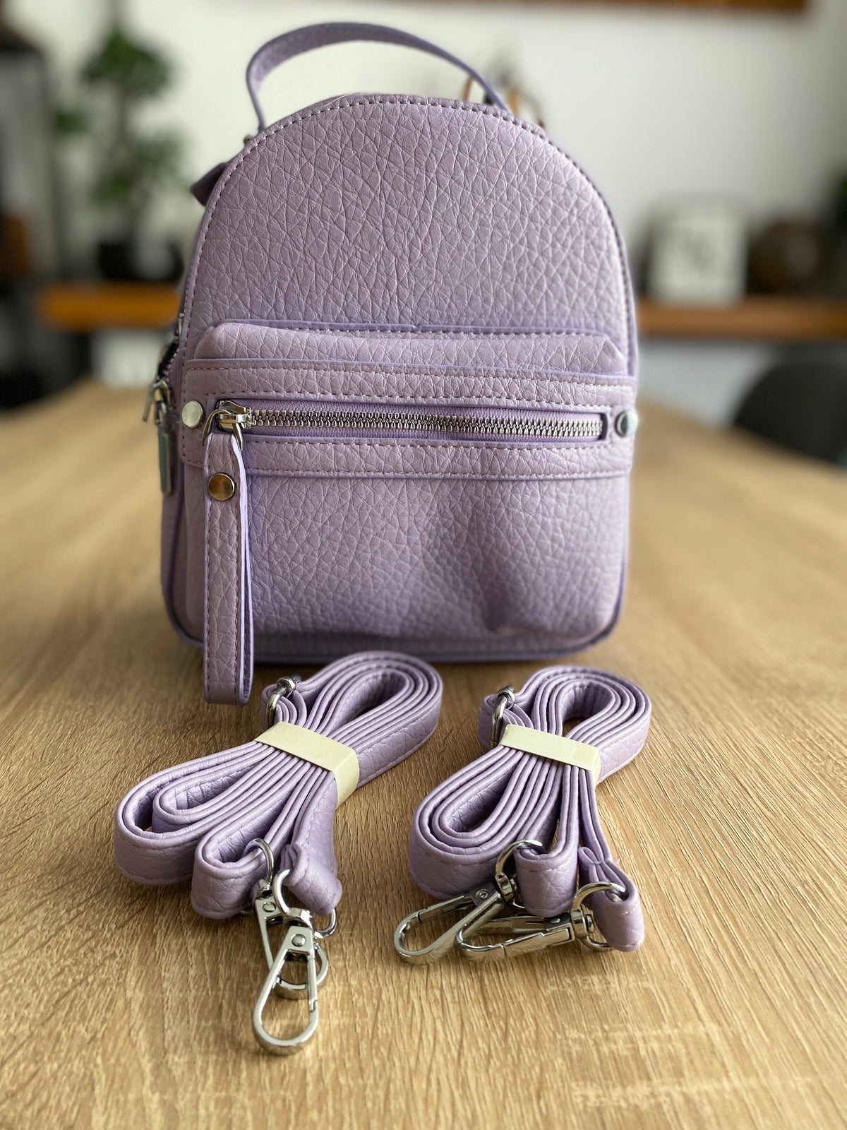 Rucsac din piele ecologica – Design modern si versatilitate zilnica